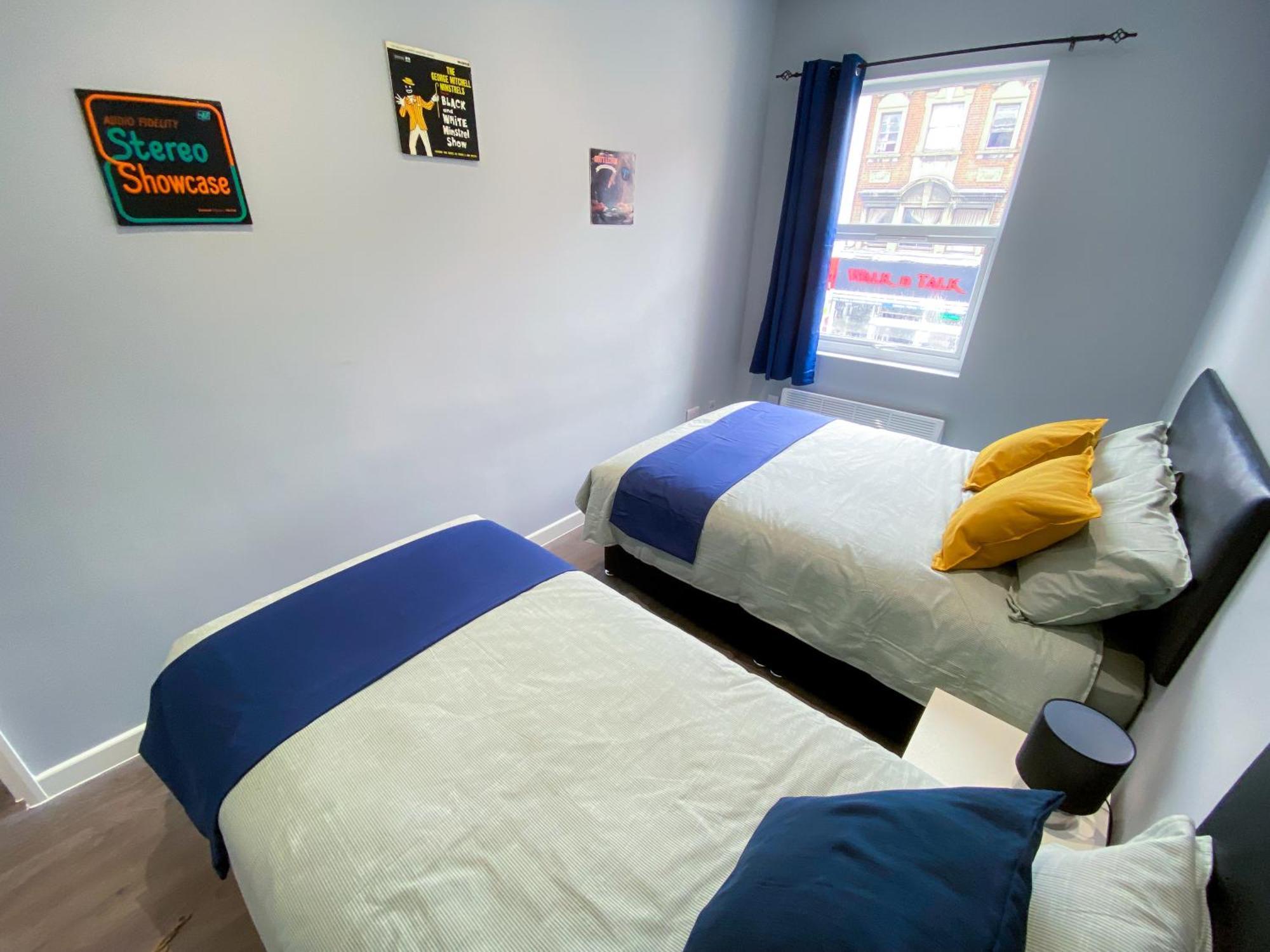 Apartament Modern 1 Bedroom Flat In Wood