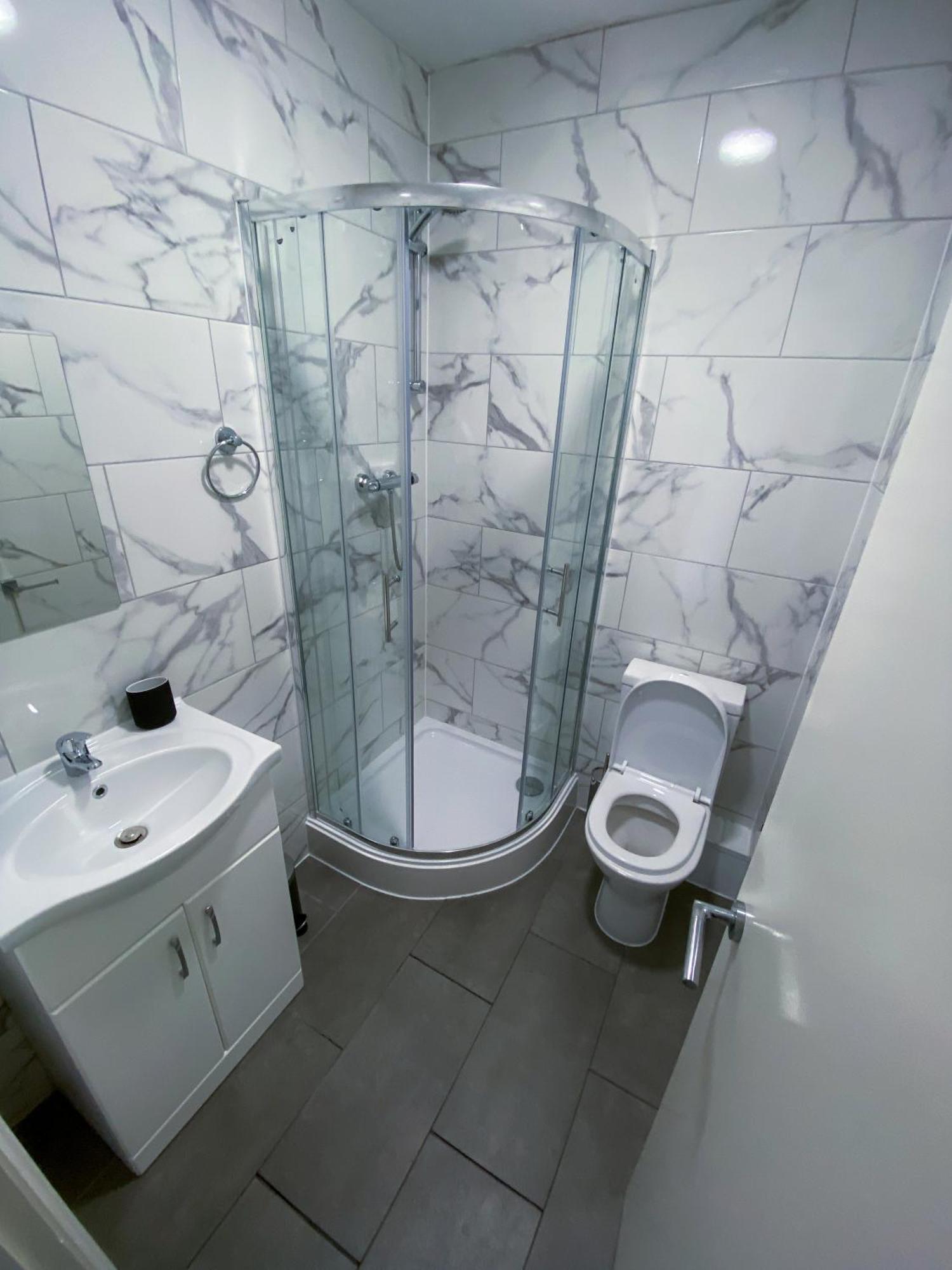 Apartament Modern 1 Bedroom Flat In Wood *